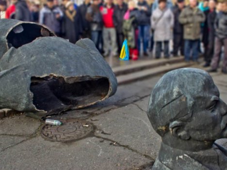 Декомунізація вулиць